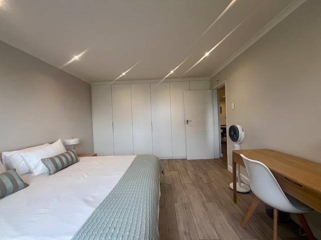 To Let 2 Bedroom Property for Rent in Sea Point Western Cape